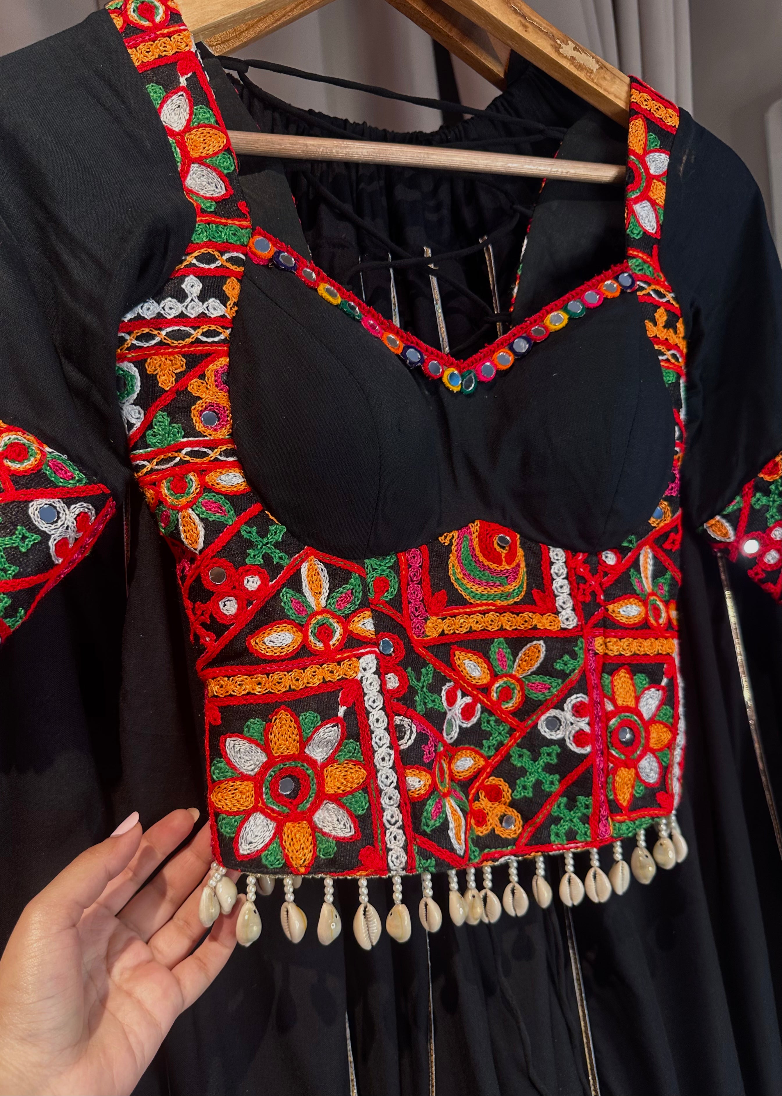 Kesariya Choli